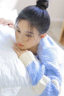 他的手一点一点的往里